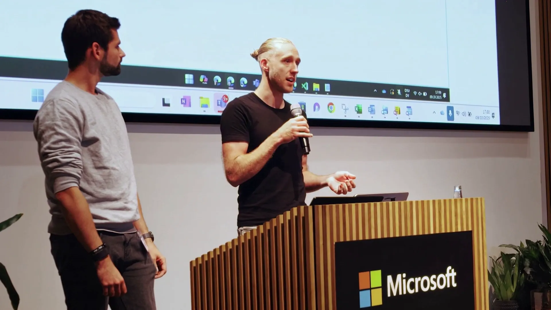 Microsoft Speech Zech Andersen and Luca Kyburz